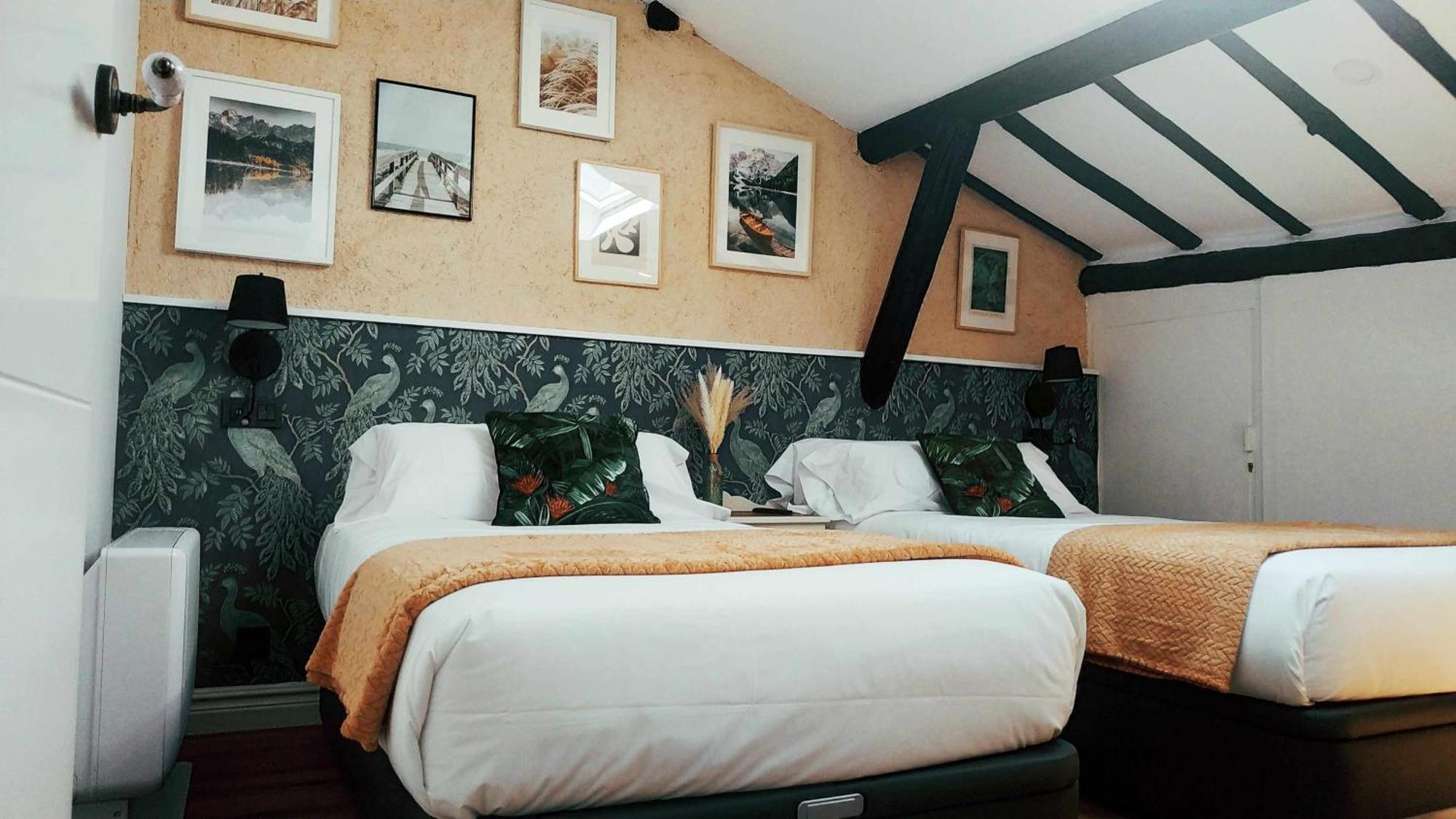 La Mona Casa Rural รูเอดา ภายนอก รูปภาพ